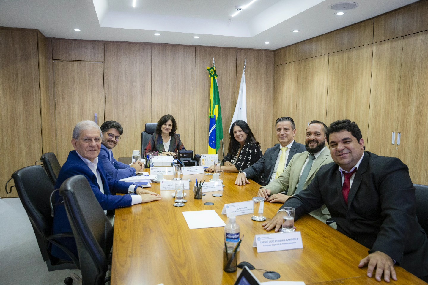 Prefeita De Cabo Frio Vai A Bras Lia Trazer De Volta Recursos Para A